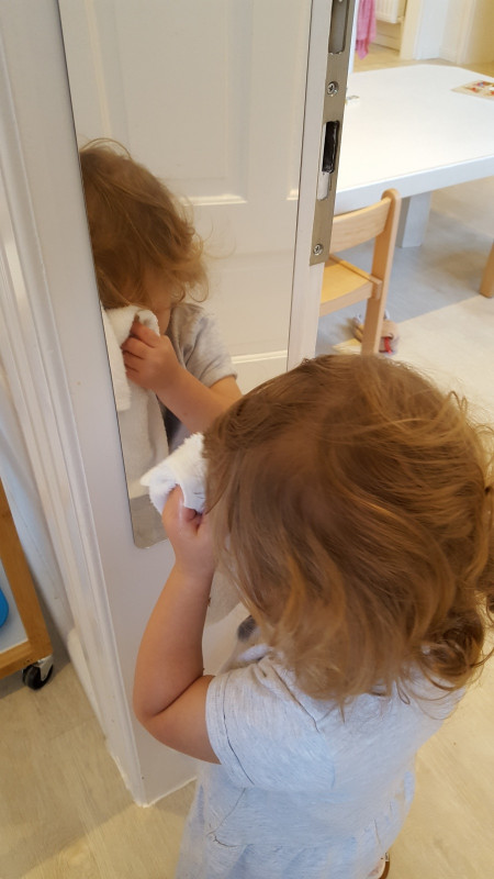 Gesicht und Hände säubern